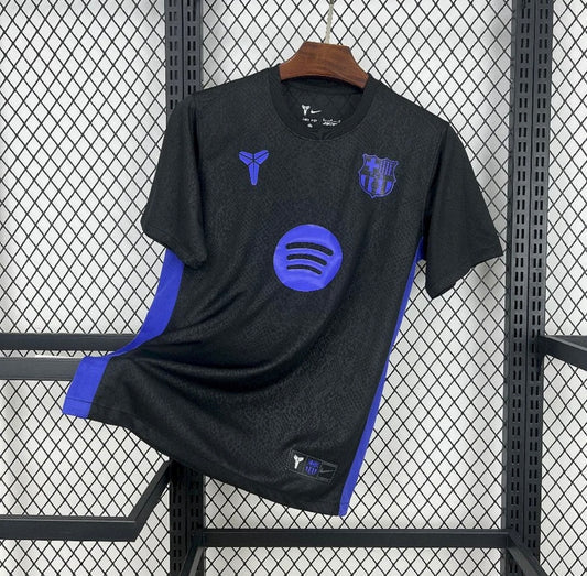 Fc Barcelone 25 26Concept
