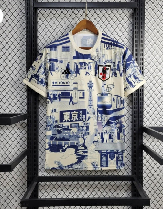 Japon 2023 Tokyo bleu