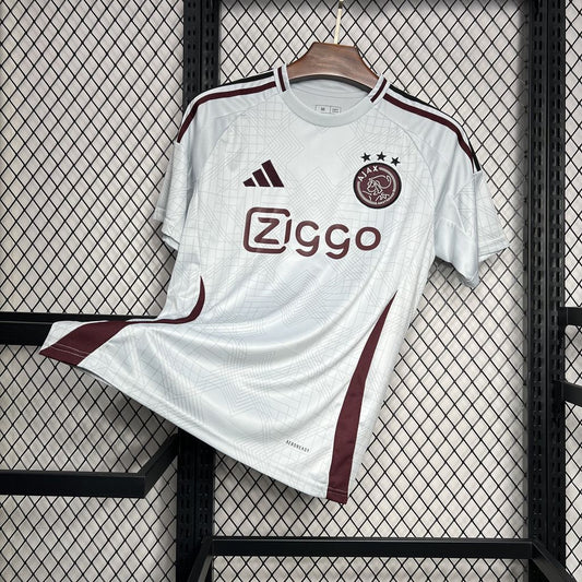 Ajax 24 25